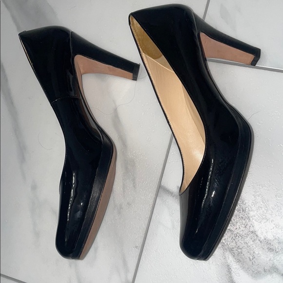 Black Patent Leather Platform Pumps - Picture 4 of 12